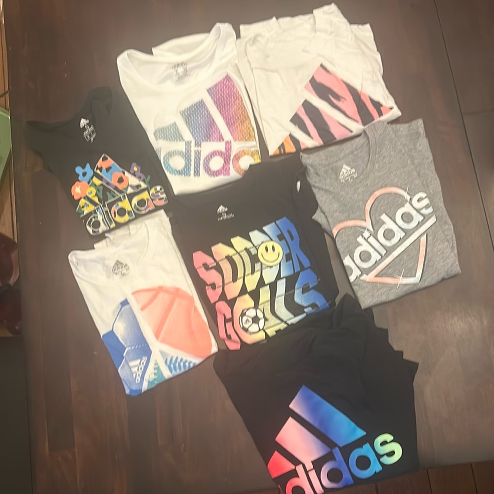 Lot of 7 adidas t shirts. Girls S